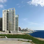 Prime Location With Side Seaviews *