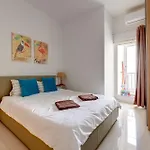 アパート Prime Location With Side Seaviews スリーマ