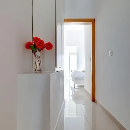 Prime Location With Side Seaviews * Sliema
