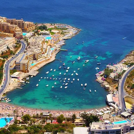 Prime Location With Side Seaviews * Sliema