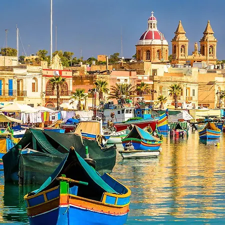 Appartement Prime Location With Side Seaviews Sliema