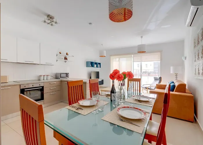 Prime Location With Side Seaviews * Sliema