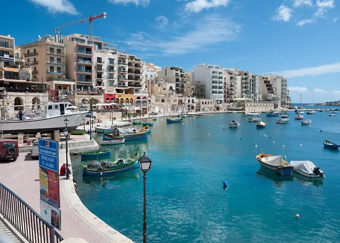 Prime Location With Side Seaviews * Sliema