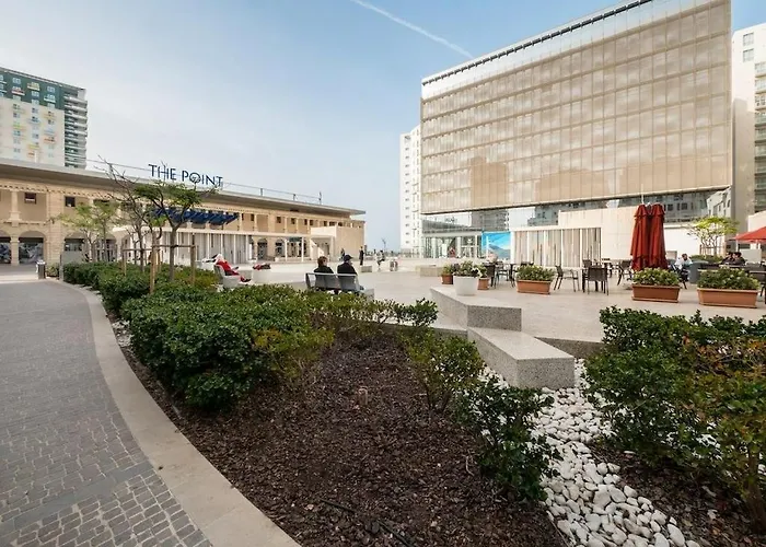 Prime Location With Side Seaviews * Sliema