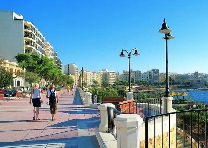 Prime Location With Side Seaviews Apartment Sliema