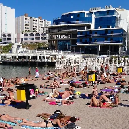 Apartment Prime Location With Side Seaviews Sliema